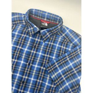 The North Face Boy’s Youth Medium Blue Plaid‎ Short Sleeve Button Up Shirt